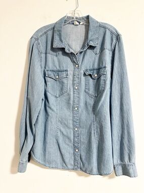 GAP Denim Western Shirt XL Light Wash Pearl Snap Cowboy Workwear